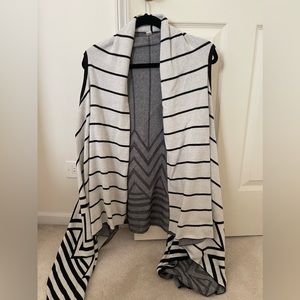 Merona Sz L Black Cream Vest Cardigan